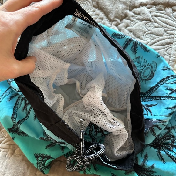 Northcoast 4 way stretch Board short swim shorts L 12 - Picture 3 of 5